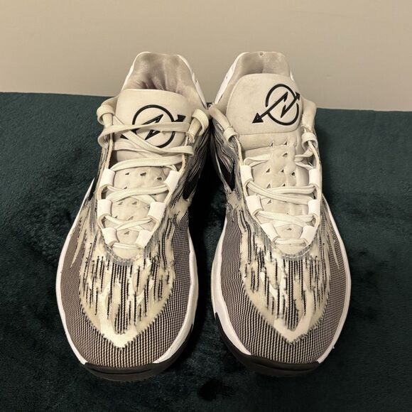 Size 12 - Nike Air Zoom GT Cut 2 TB White Black - Picture 2 of 12